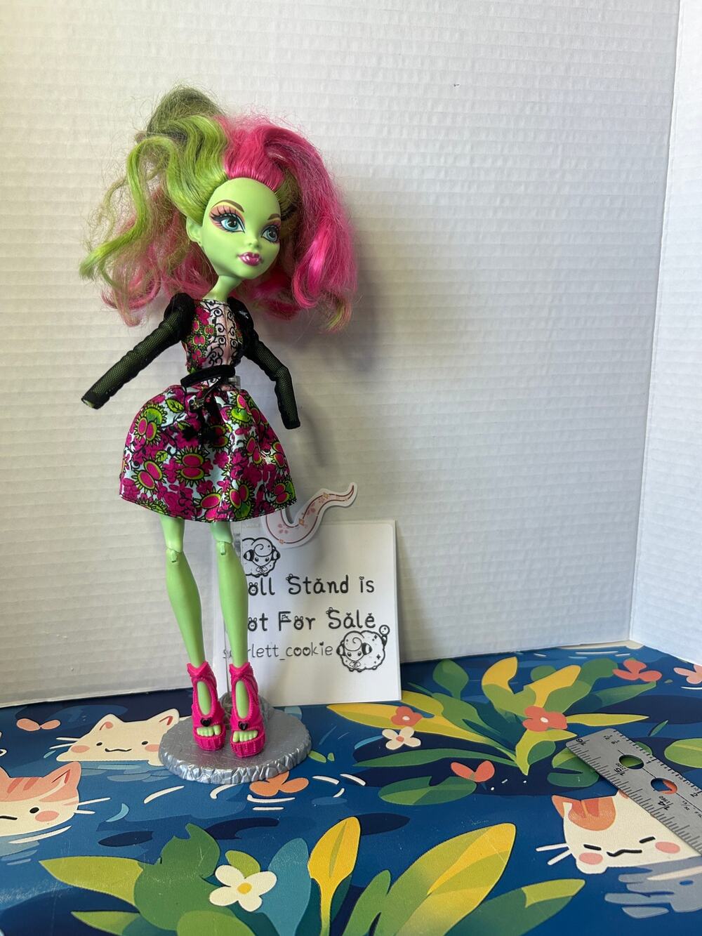 Monster High Gloom 'n Bloom Venus McFlytrap Doll #40 [Missing Hands]